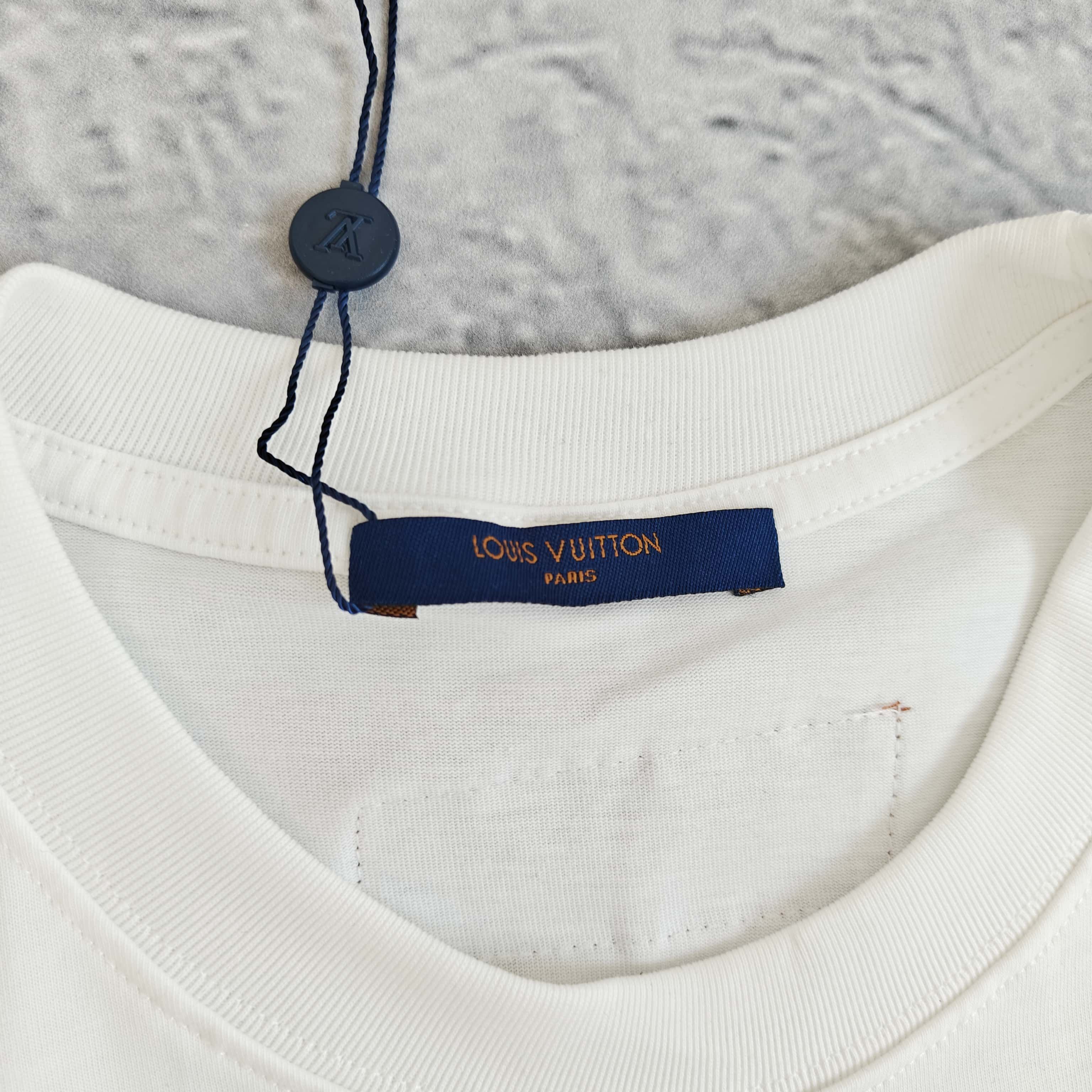 Louis Vuitton T-Shirt 528618 STZ