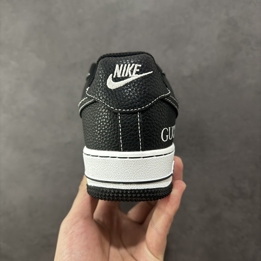 Nike Sneakers SH528347