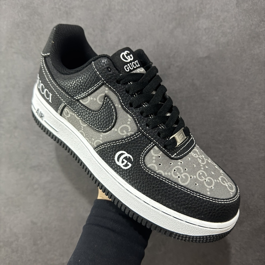 Nike Sneakers SH528347