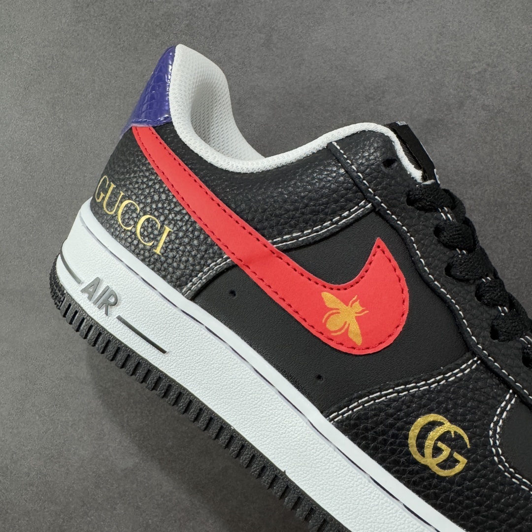 Nike Sneakers SH528349