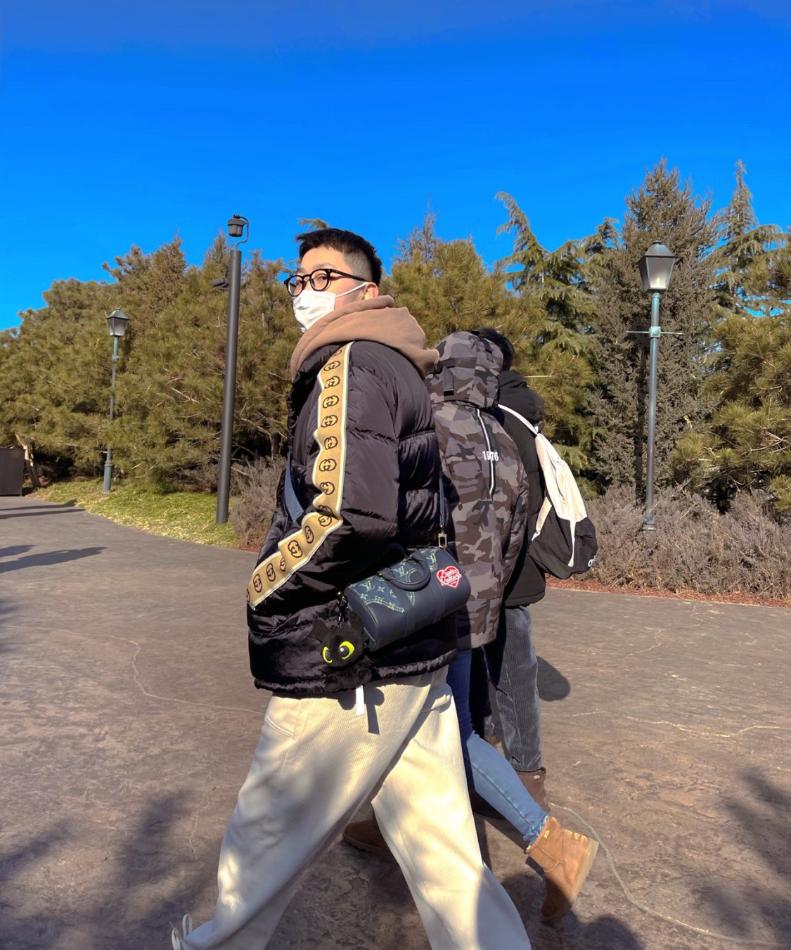 圆筒挎包 M81010