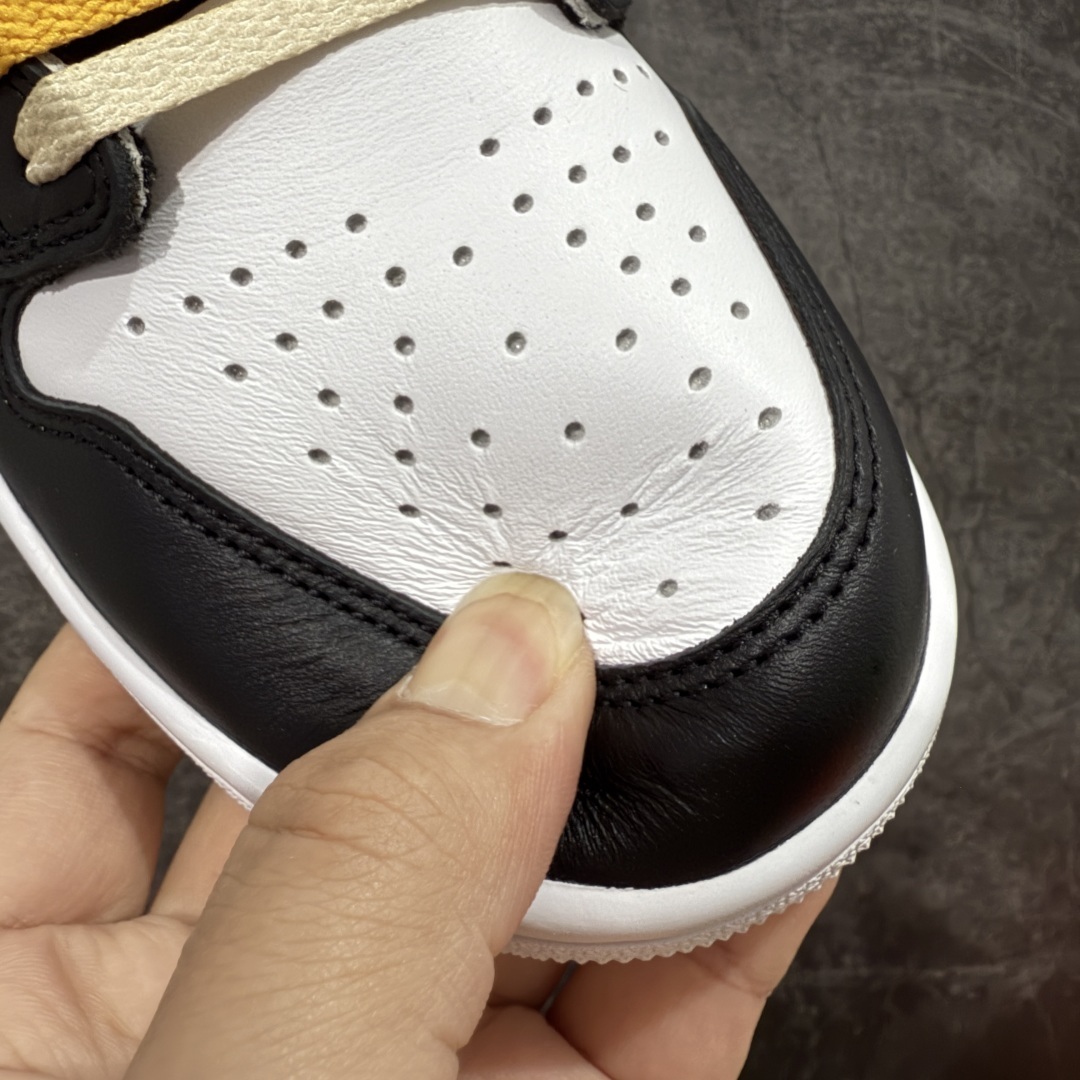 Nike Sneakers SH528401