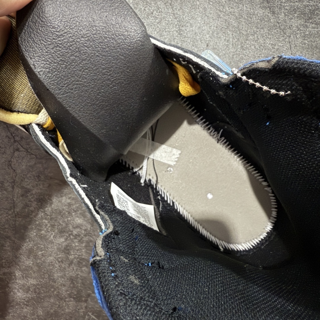 Nike Sneakers SH528401