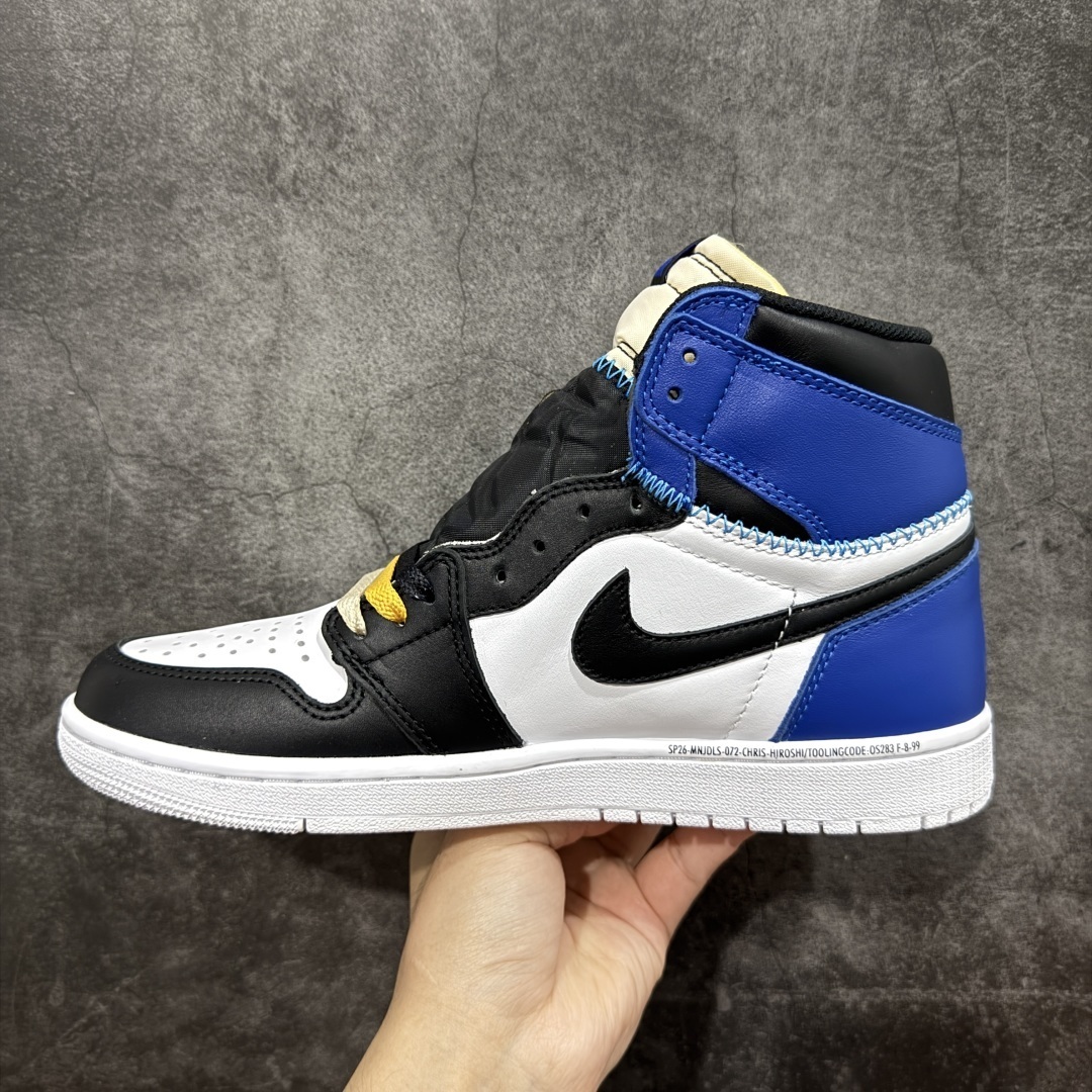 Nike Sneakers SH528401
