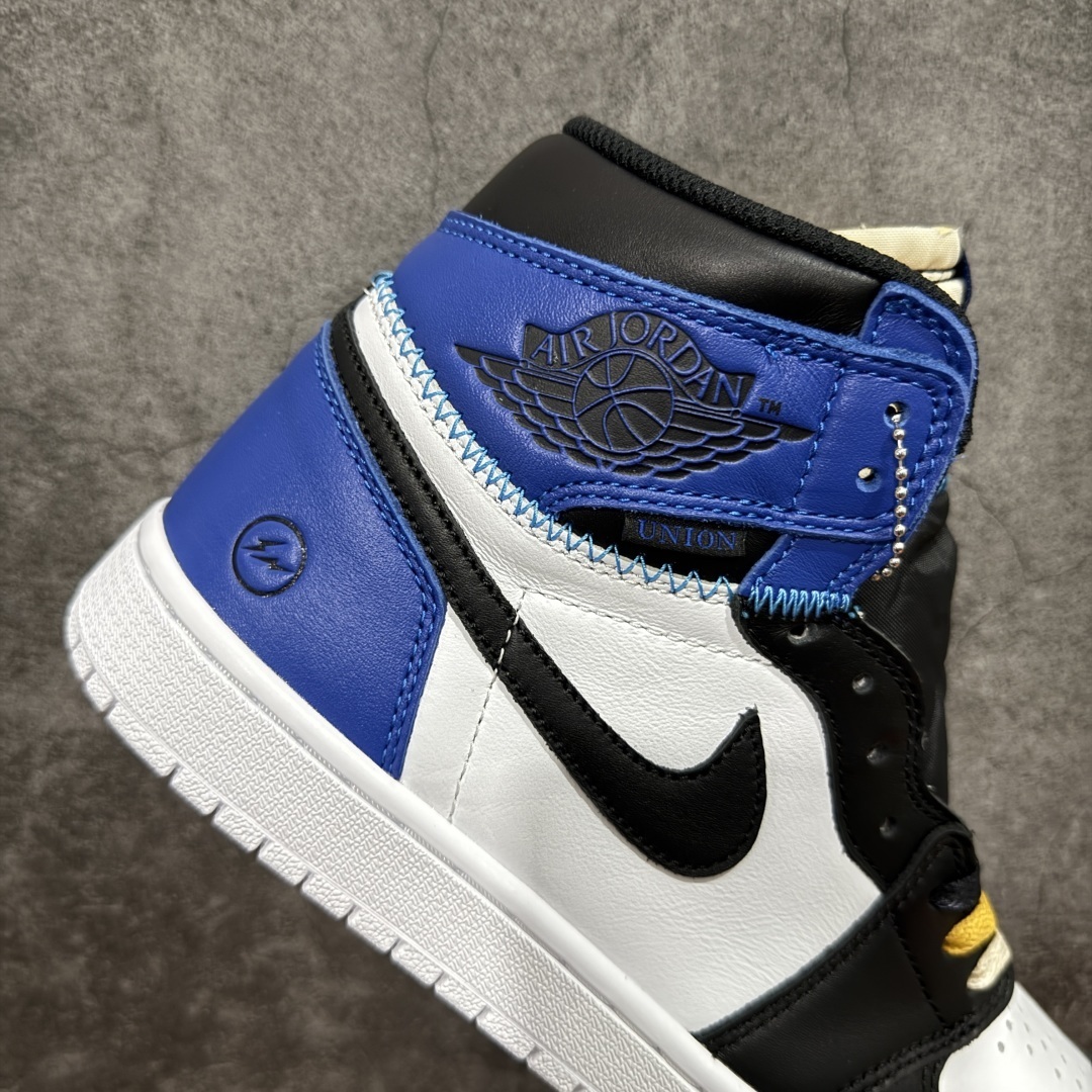 Nike Sneakers SH528401