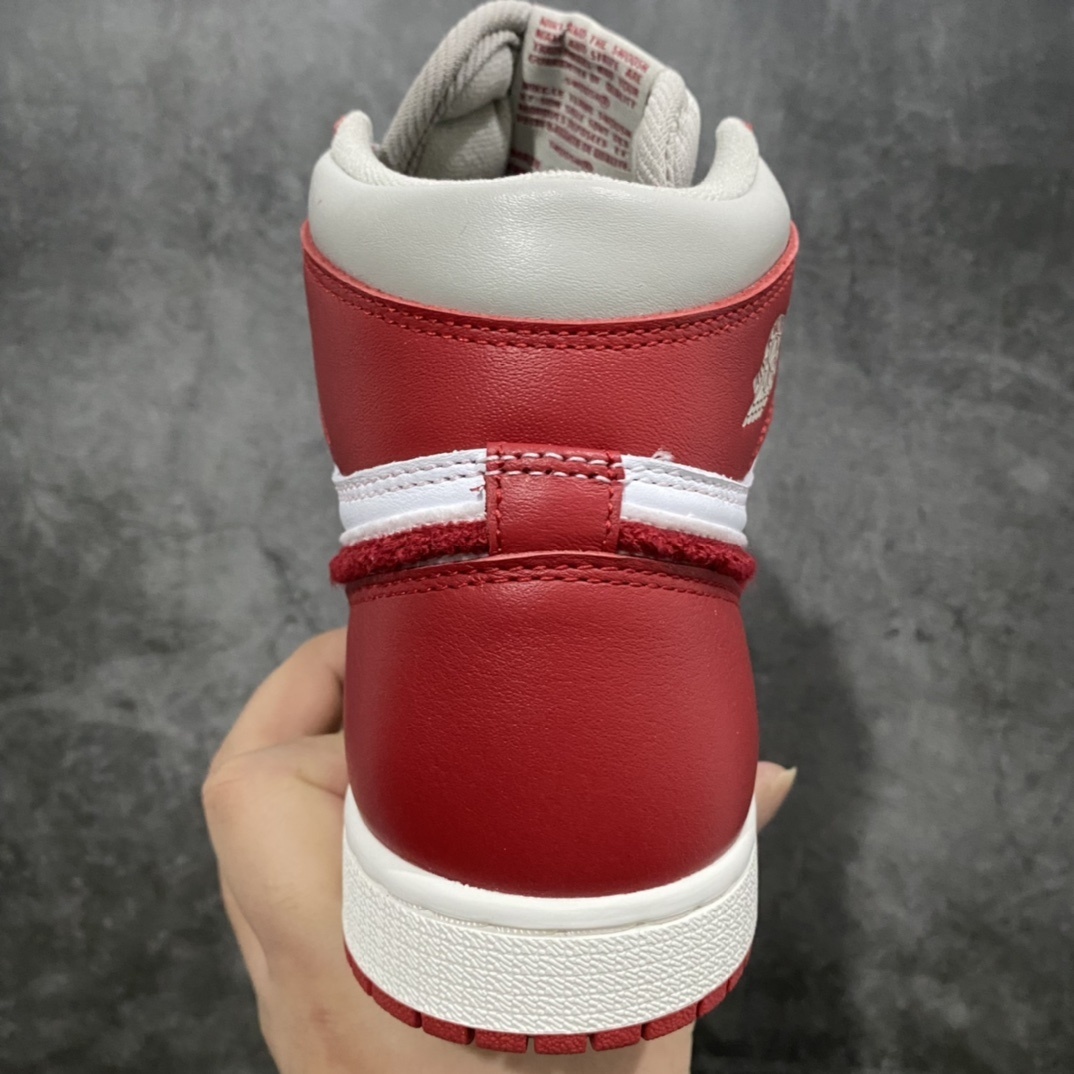 Nike Sneakers SH528405