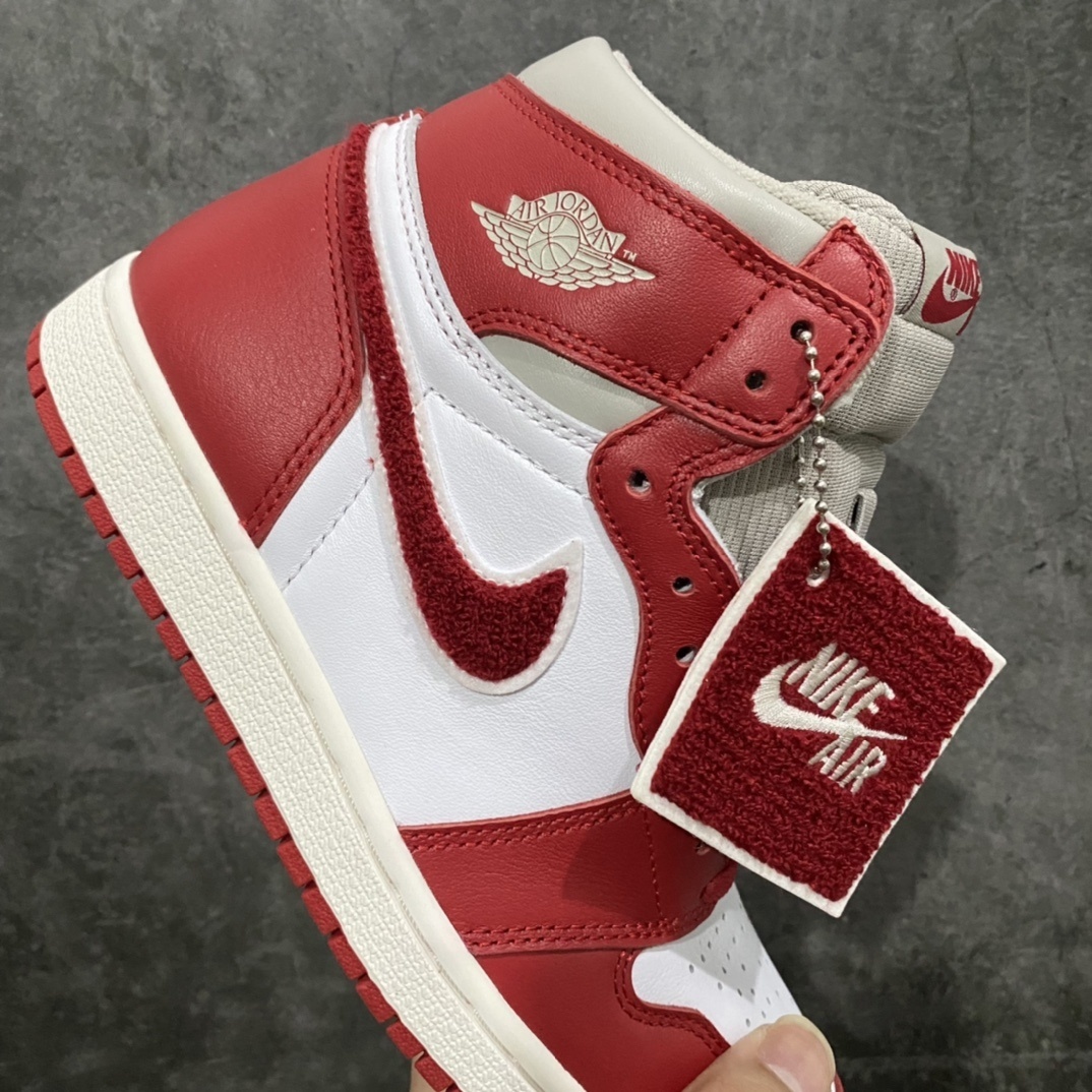 Nike Sneakers SH528405