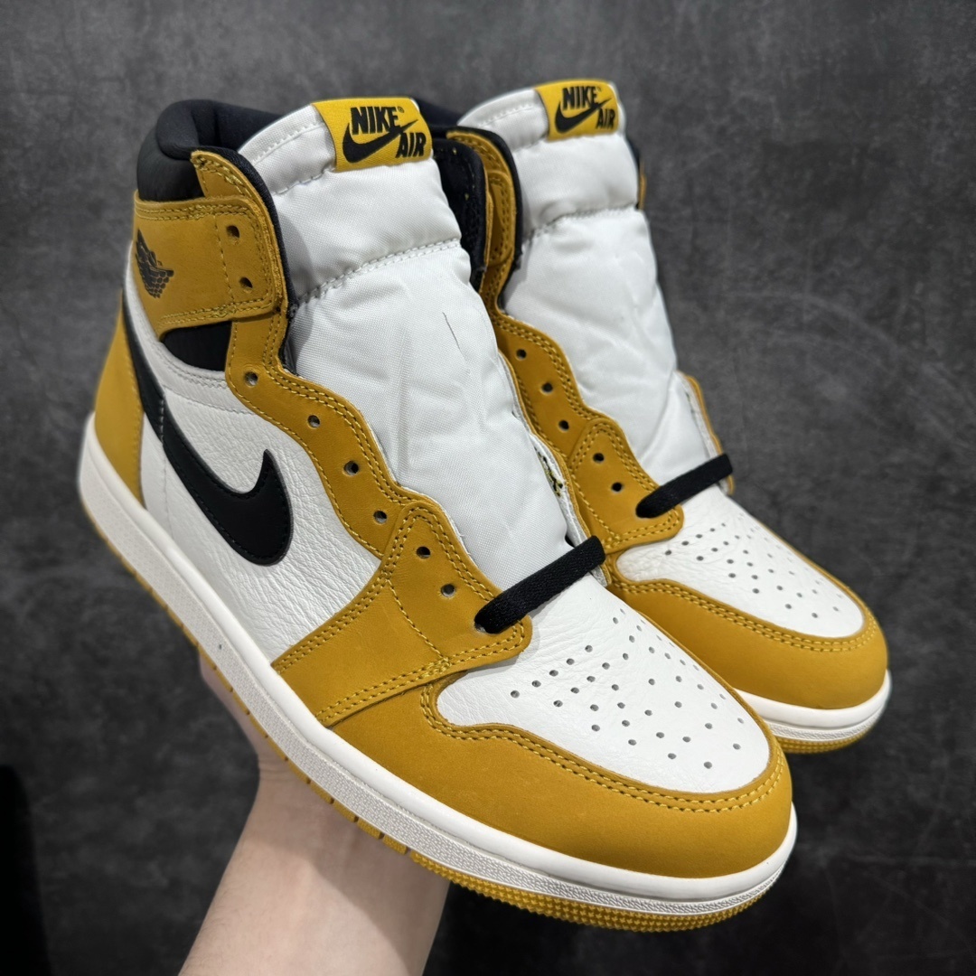 Nike Sneakers SH528403