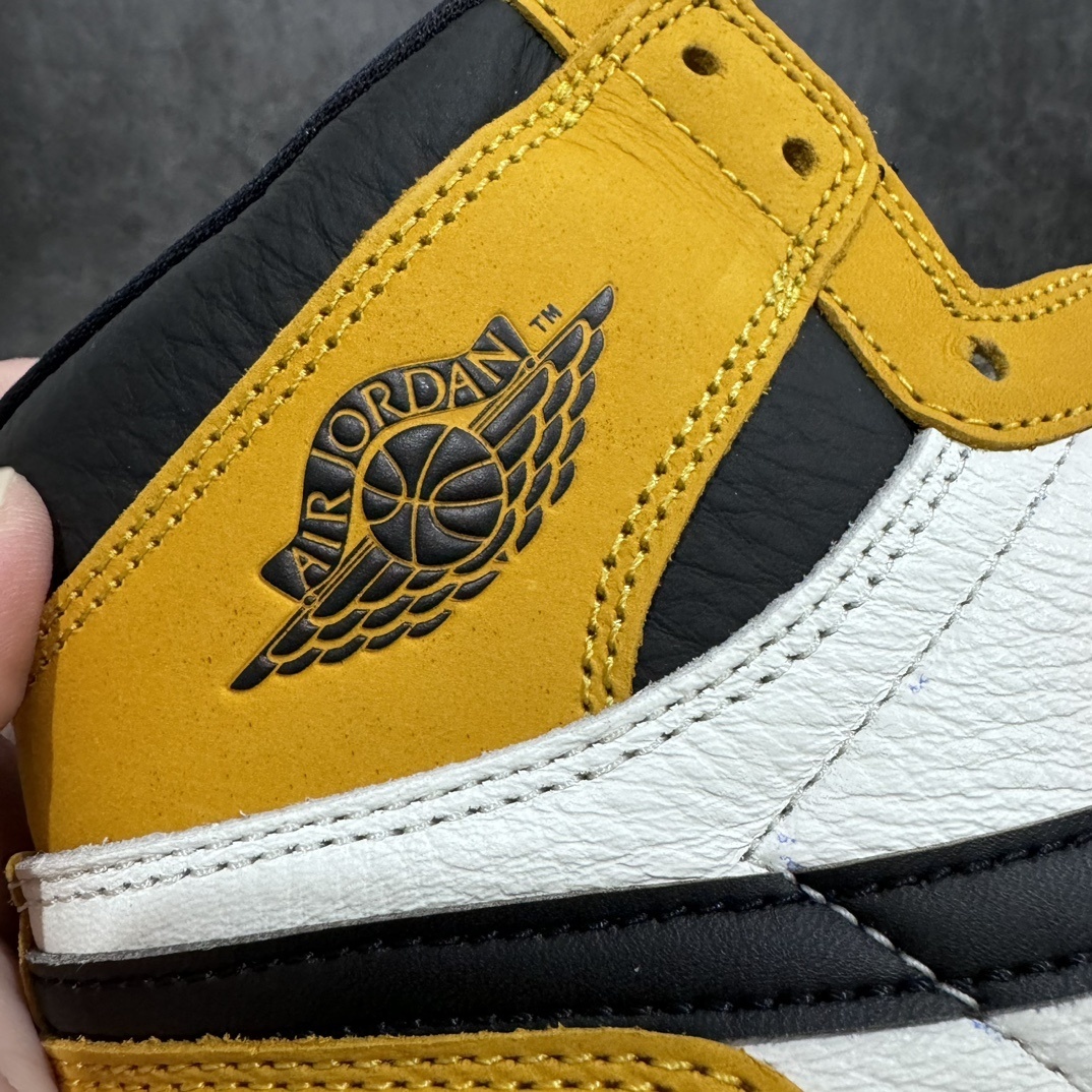 Nike Sneakers SH528403