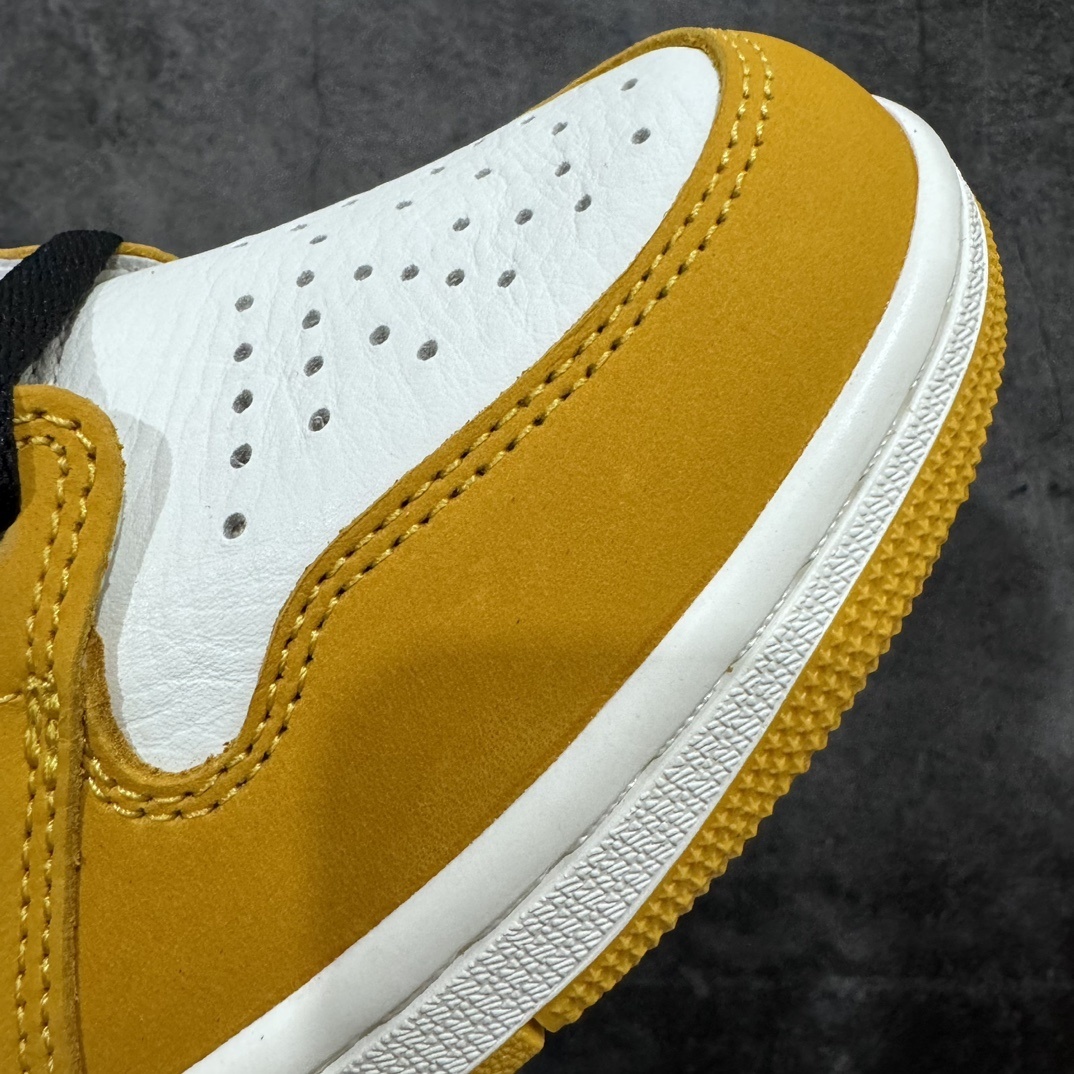 Nike Sneakers SH528403