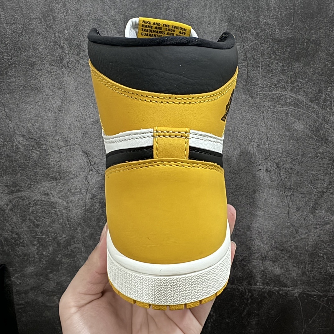 Nike Sneakers SH528403