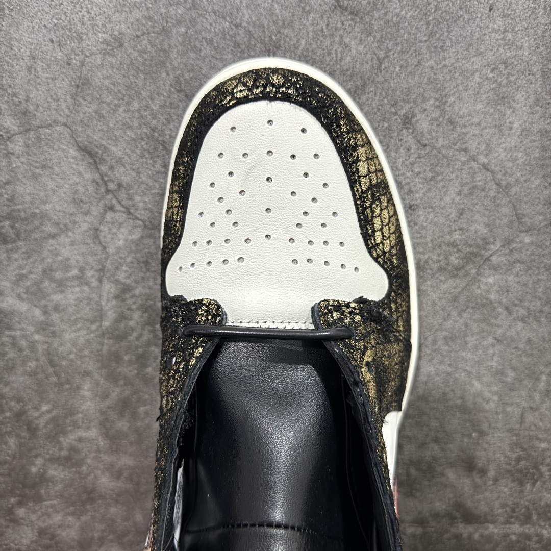 Nike Sneakers SH528404
