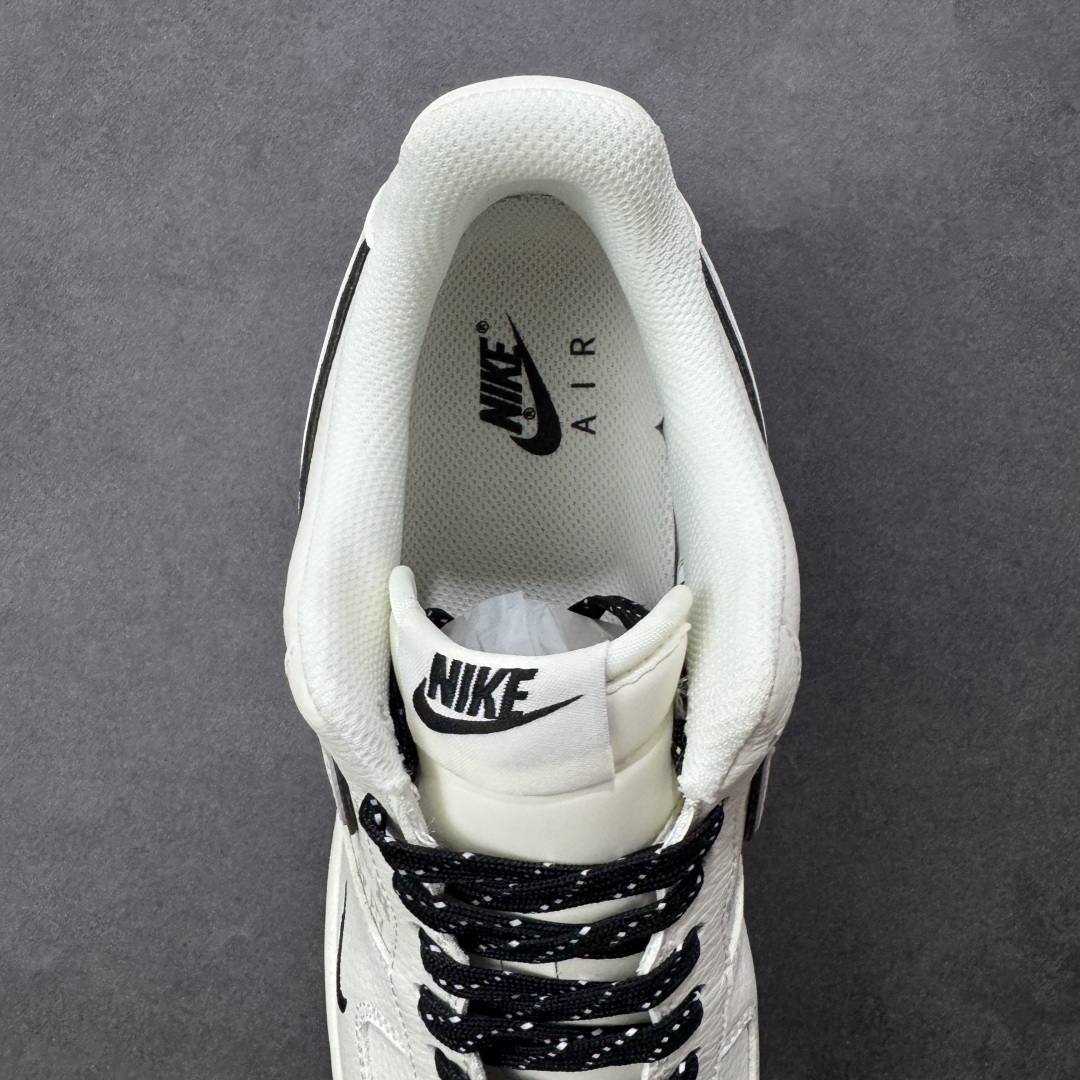 Nike Sneakers SH528337