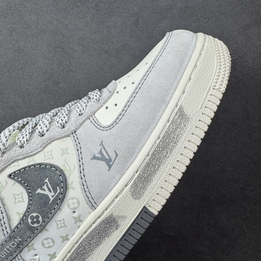 Nike Sneakers SH528333