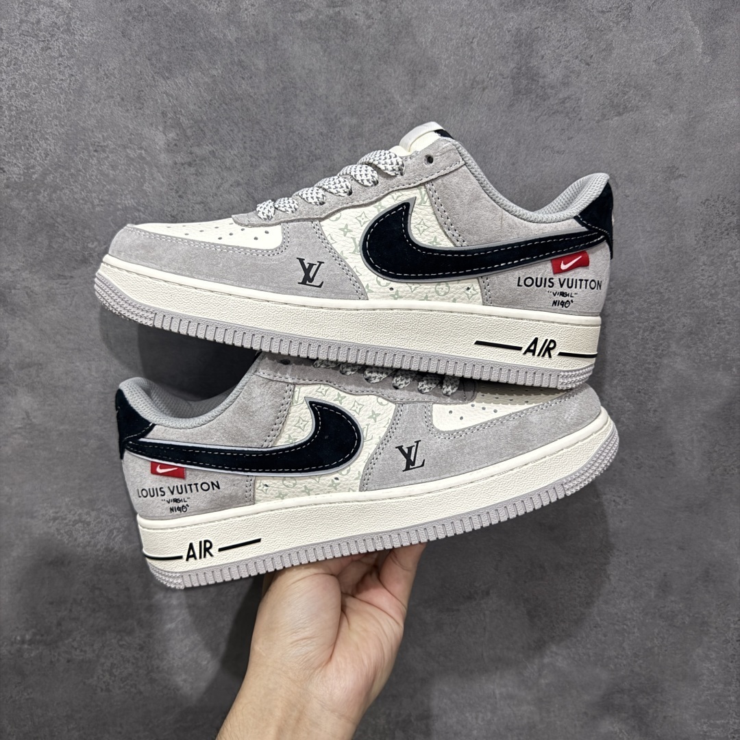 Nike Sneakers SH528331