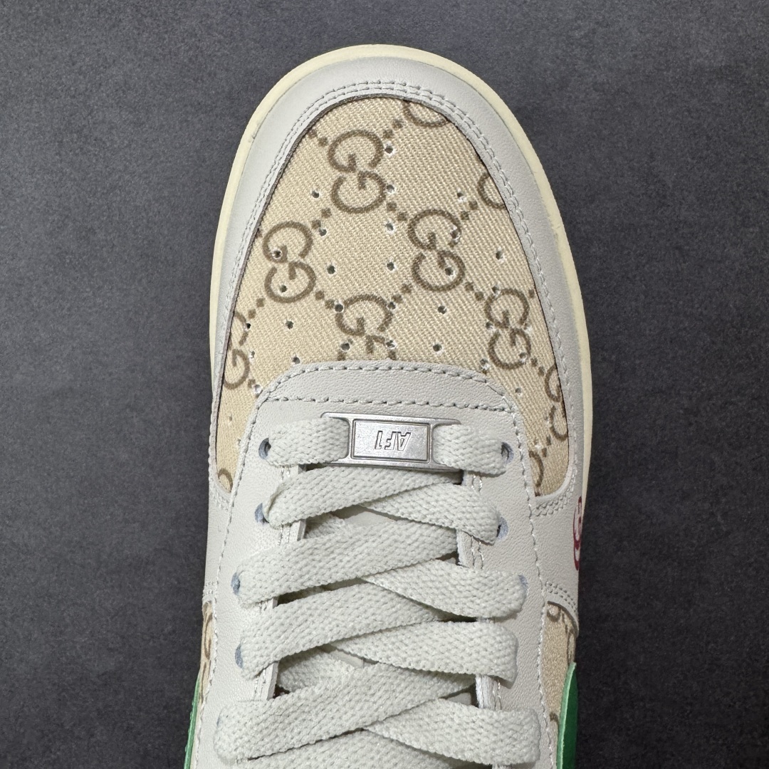 Nike Sneakers SH528350