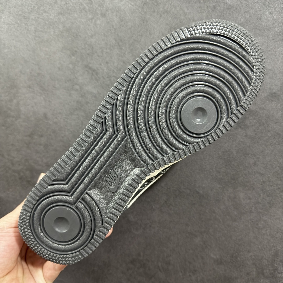 Nike Sneakers SH528353