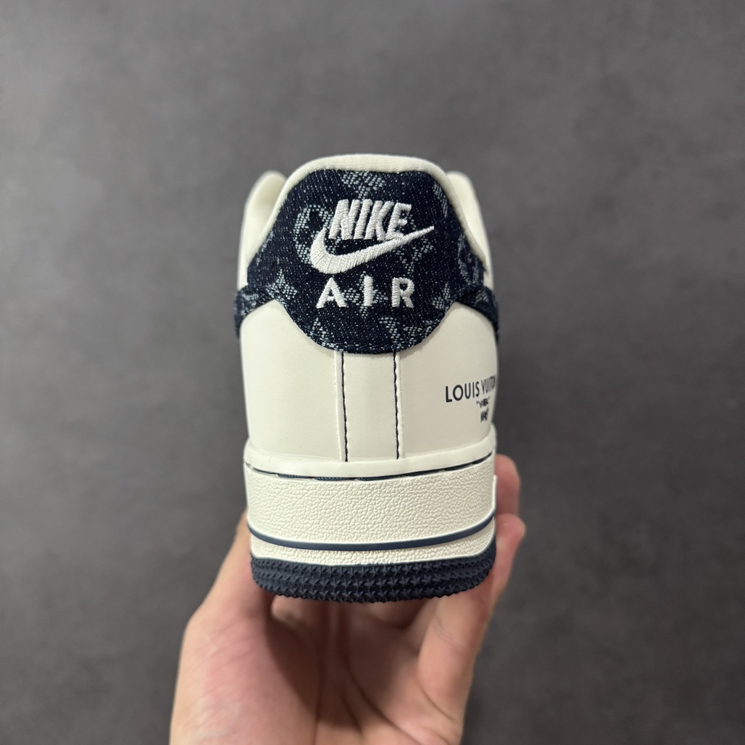 Nike Sneakers SH528344