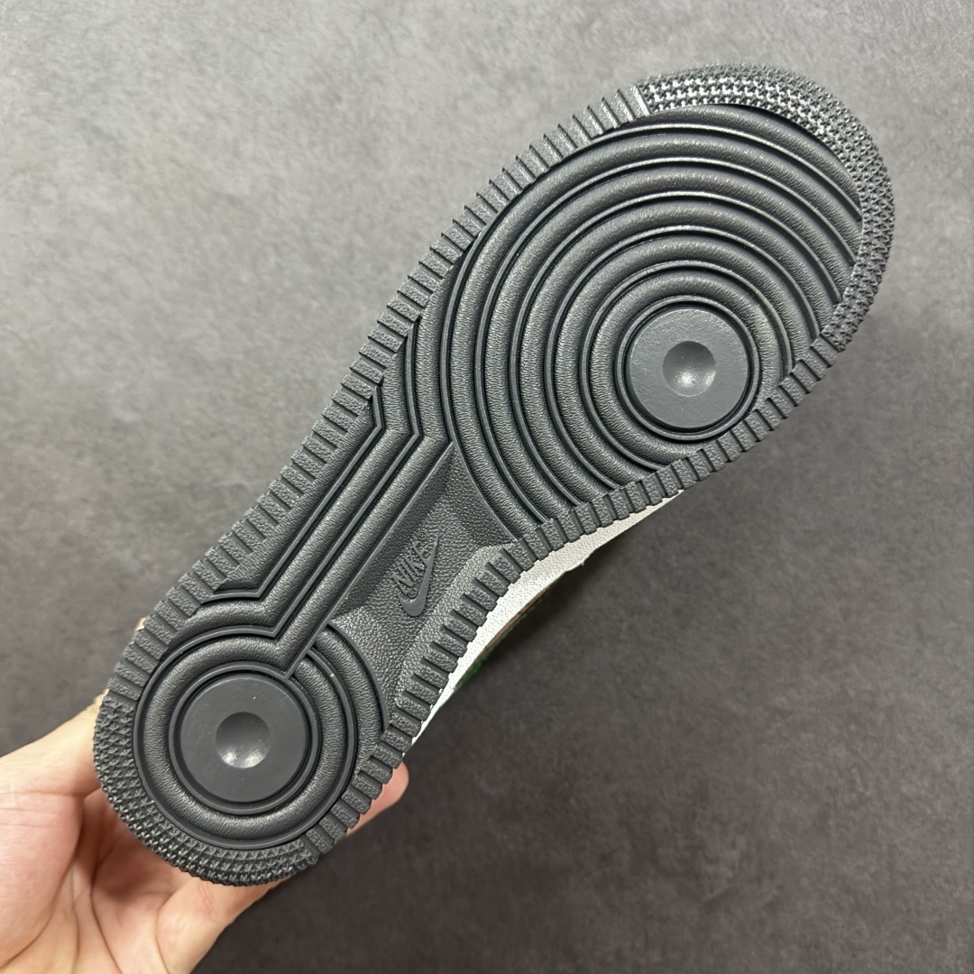 Nike Sneakers SH528343