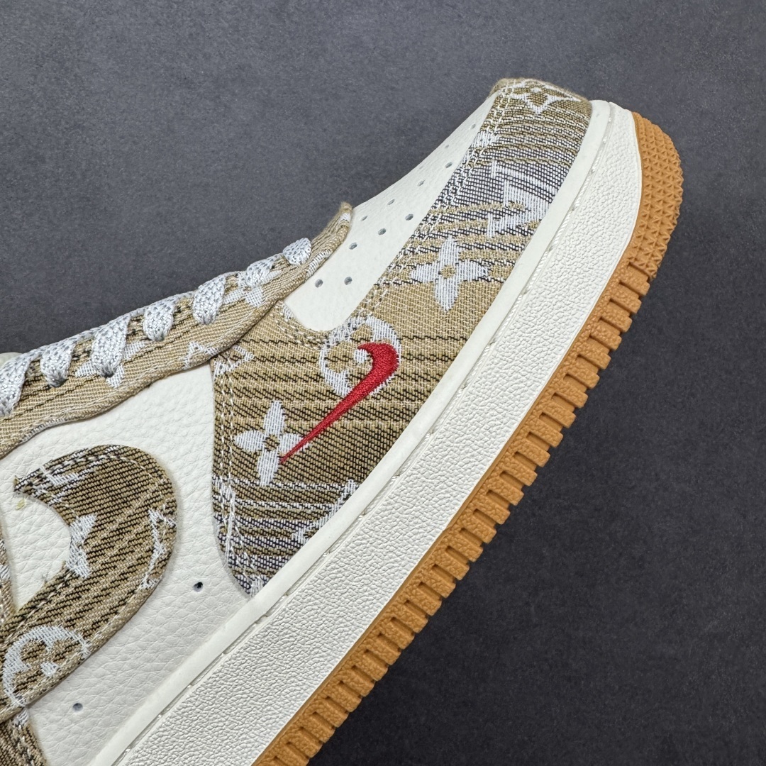 Nike Sneakers SH528341