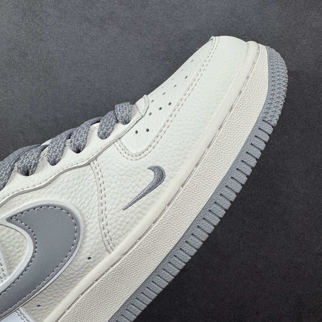Nike Sneakers SH528335