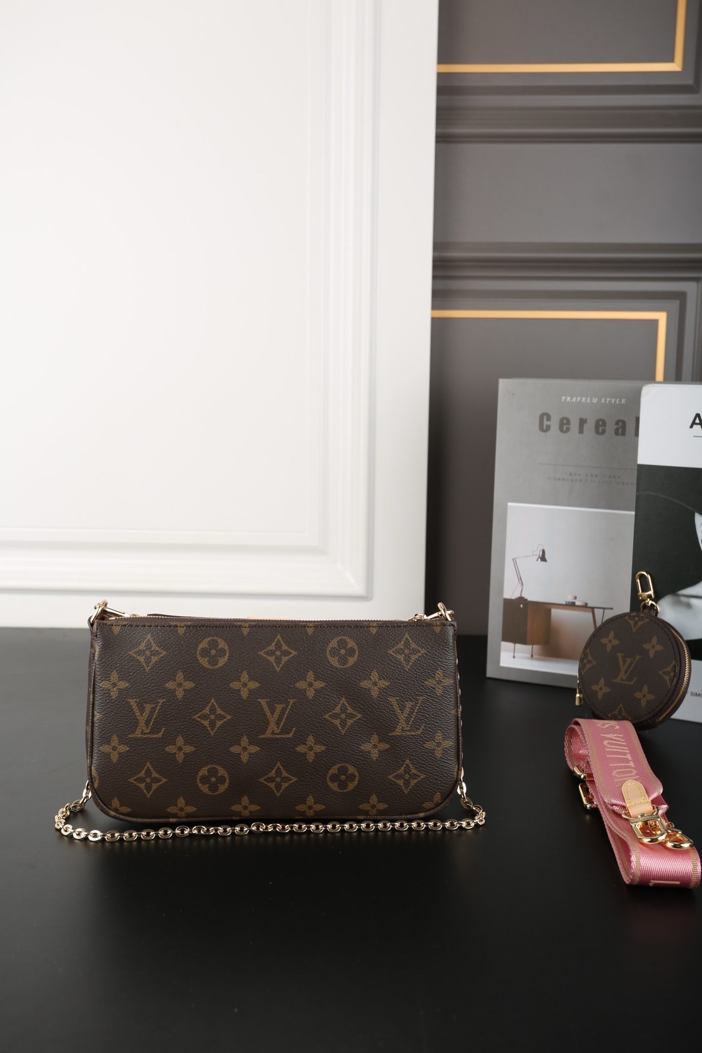 Louis Vuitton Bag BG868001