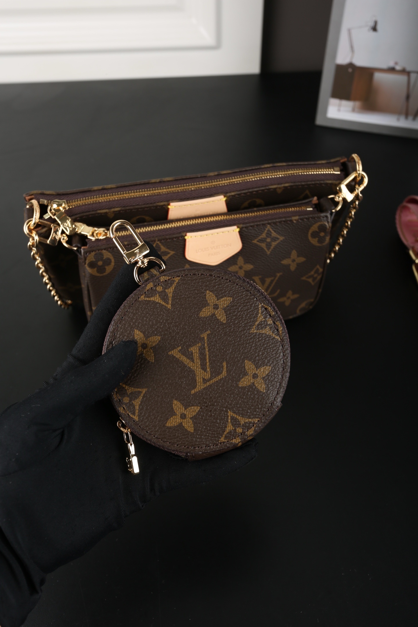 Louis Vuitton Bag BG868001