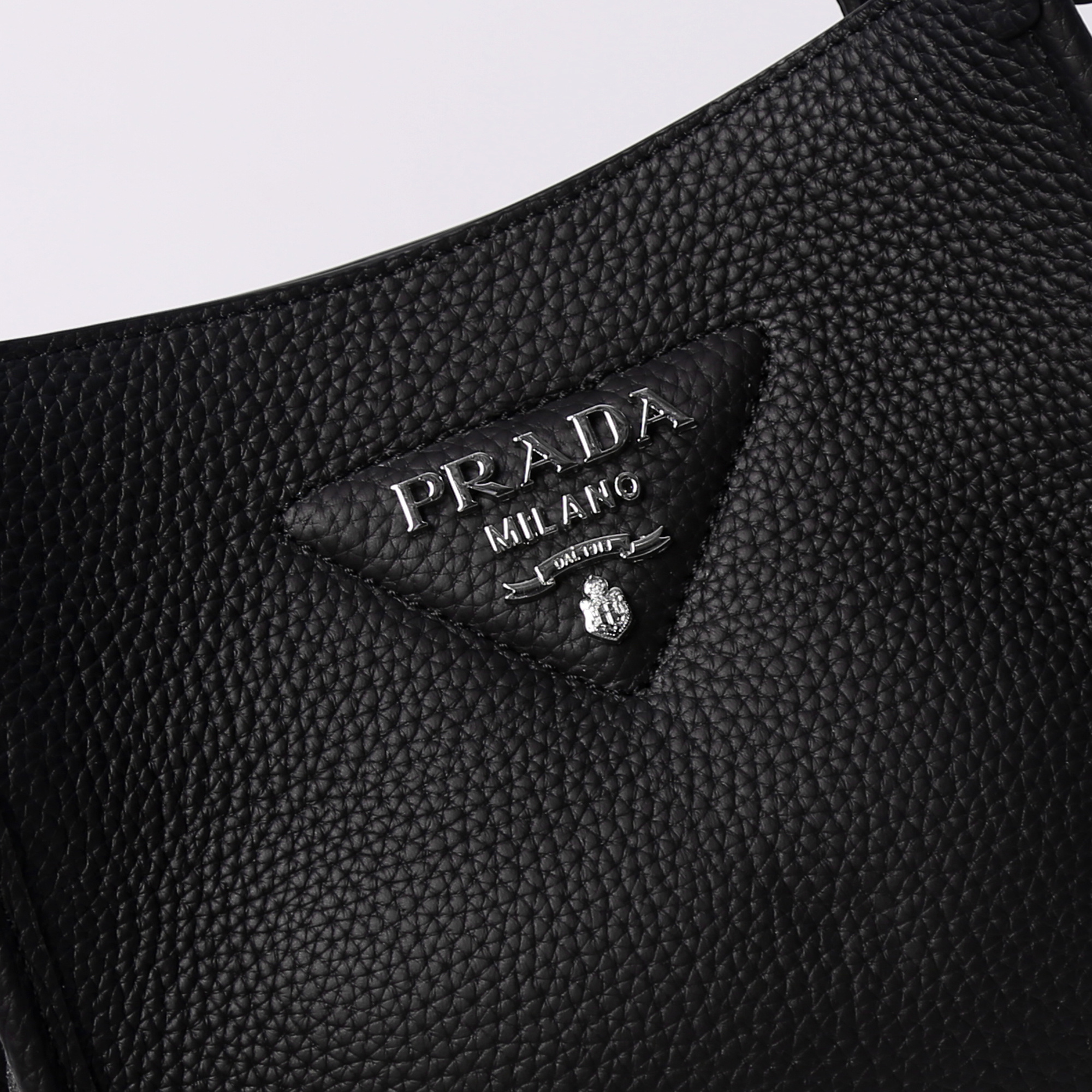 斜跨包 1BH191