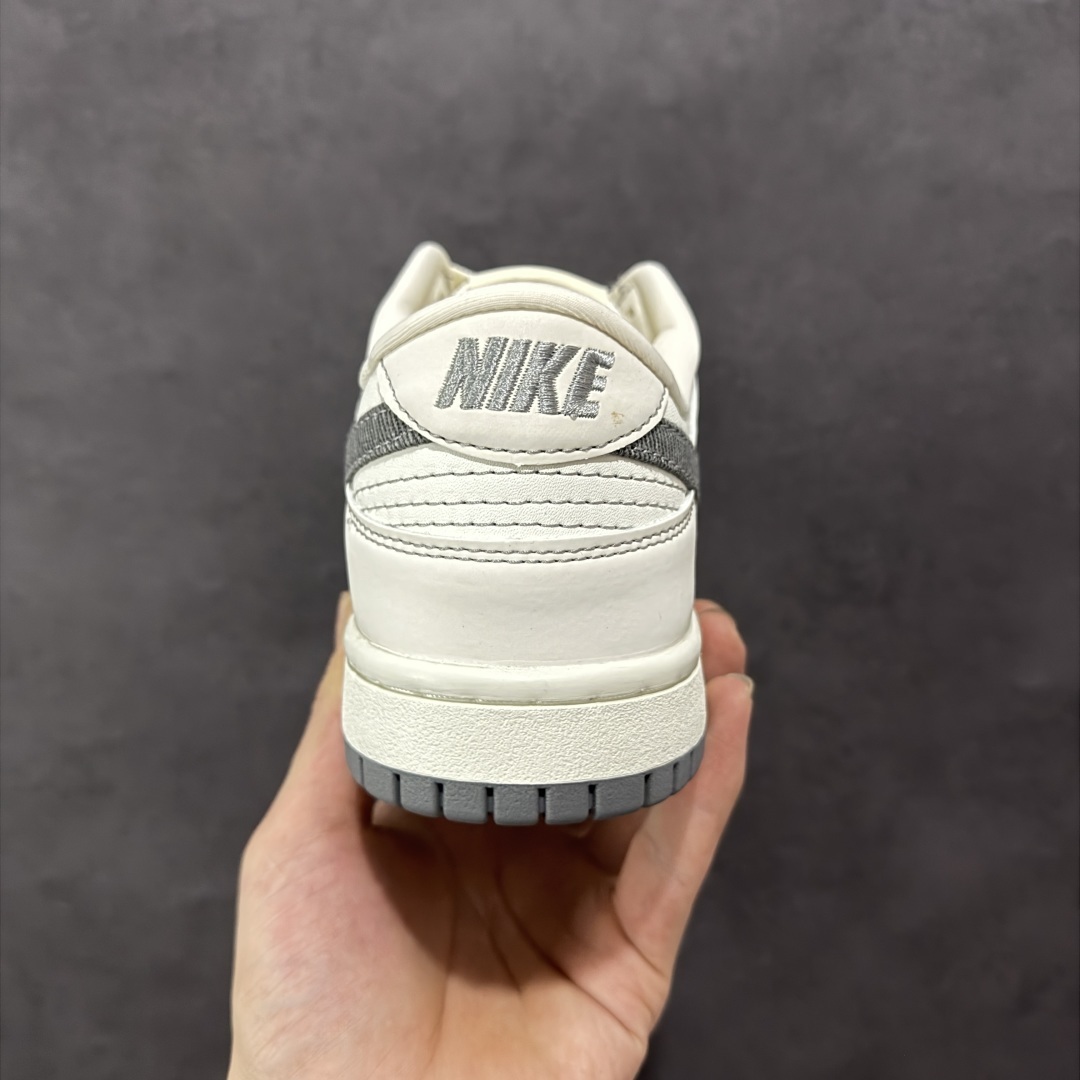 Nike Dunk Sneakers SH528366