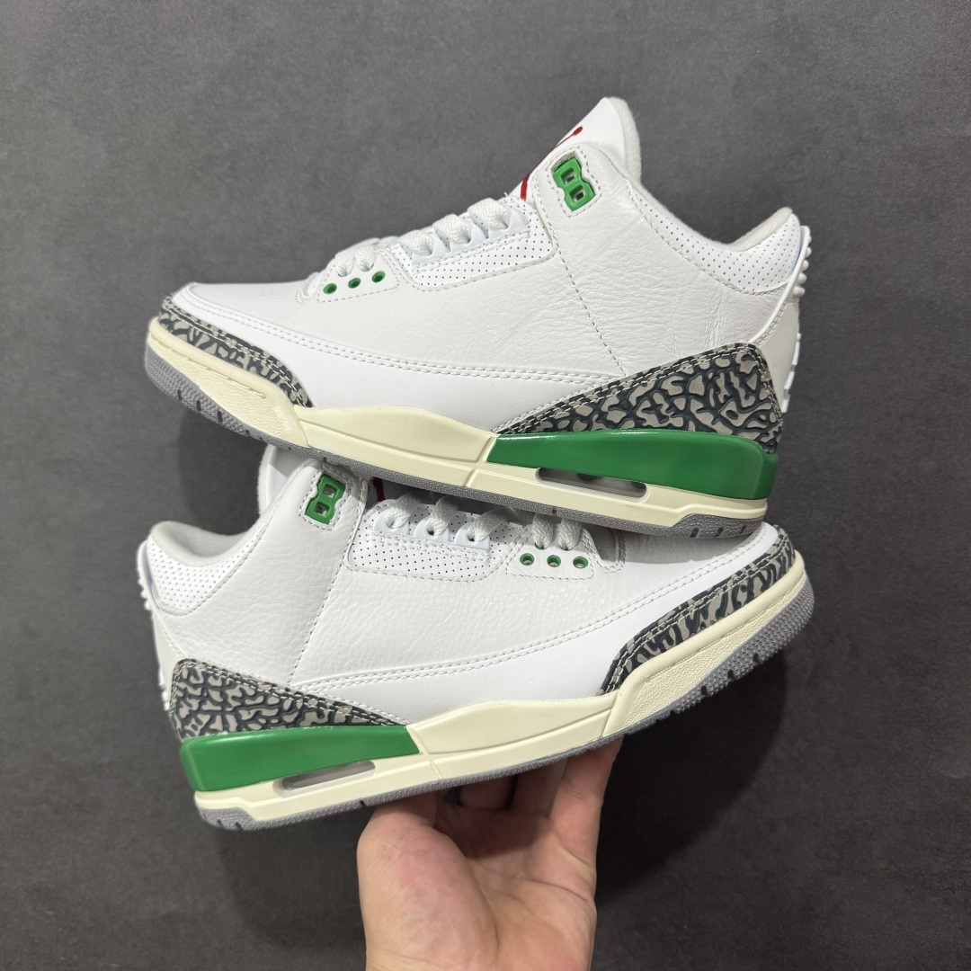 Jordan Sneakers SH528256