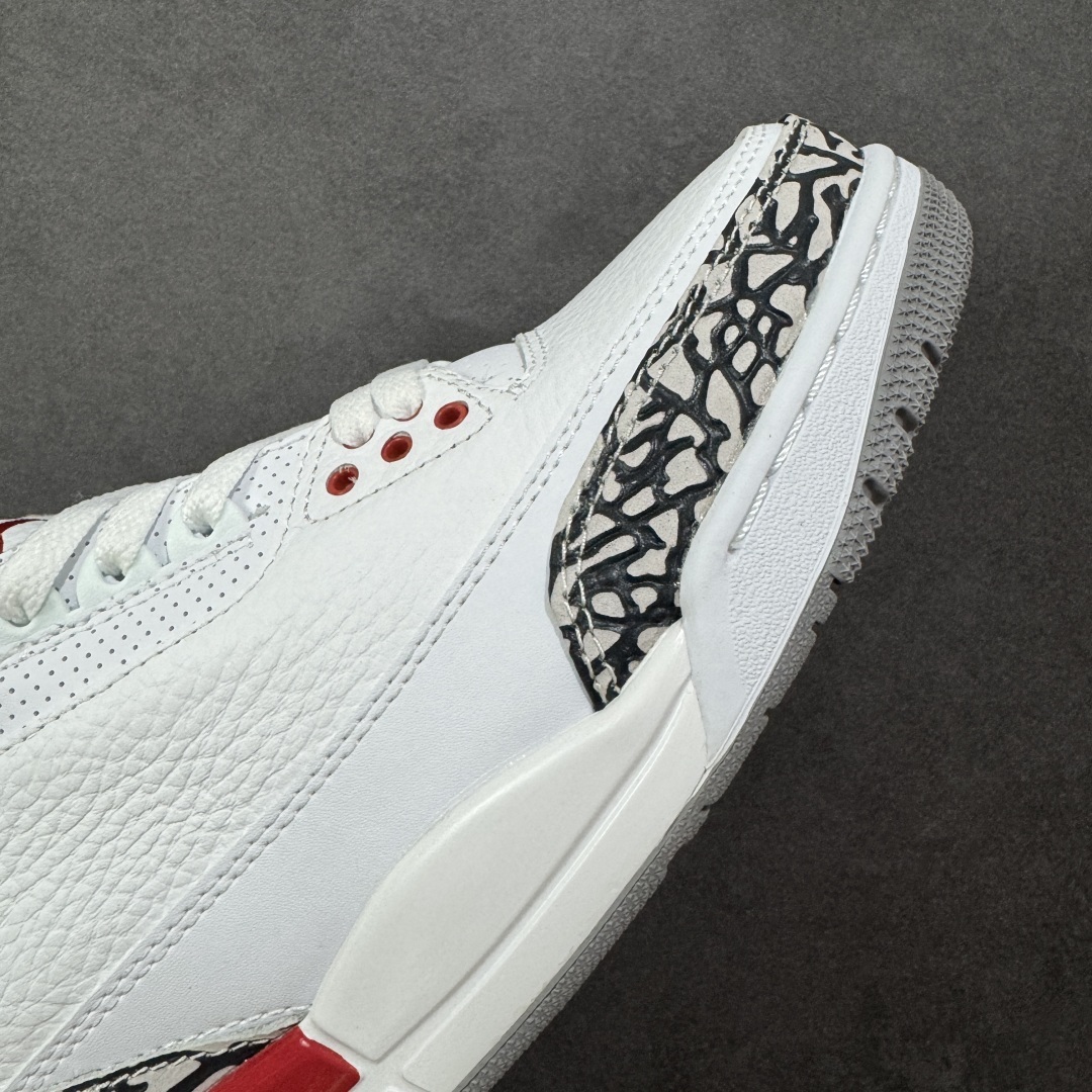 Jordan Sneakers SH528261
