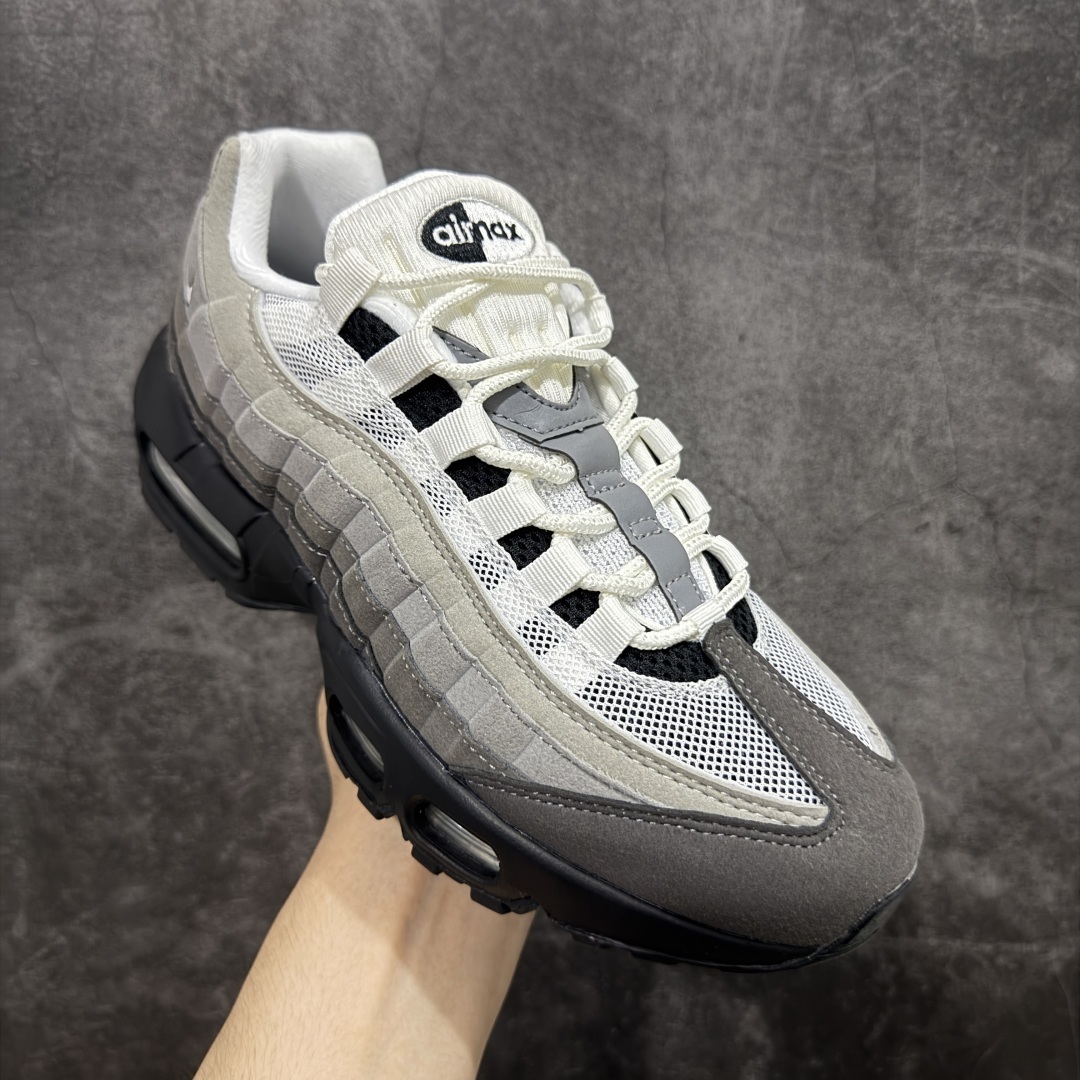Nike Sneakers SH528017