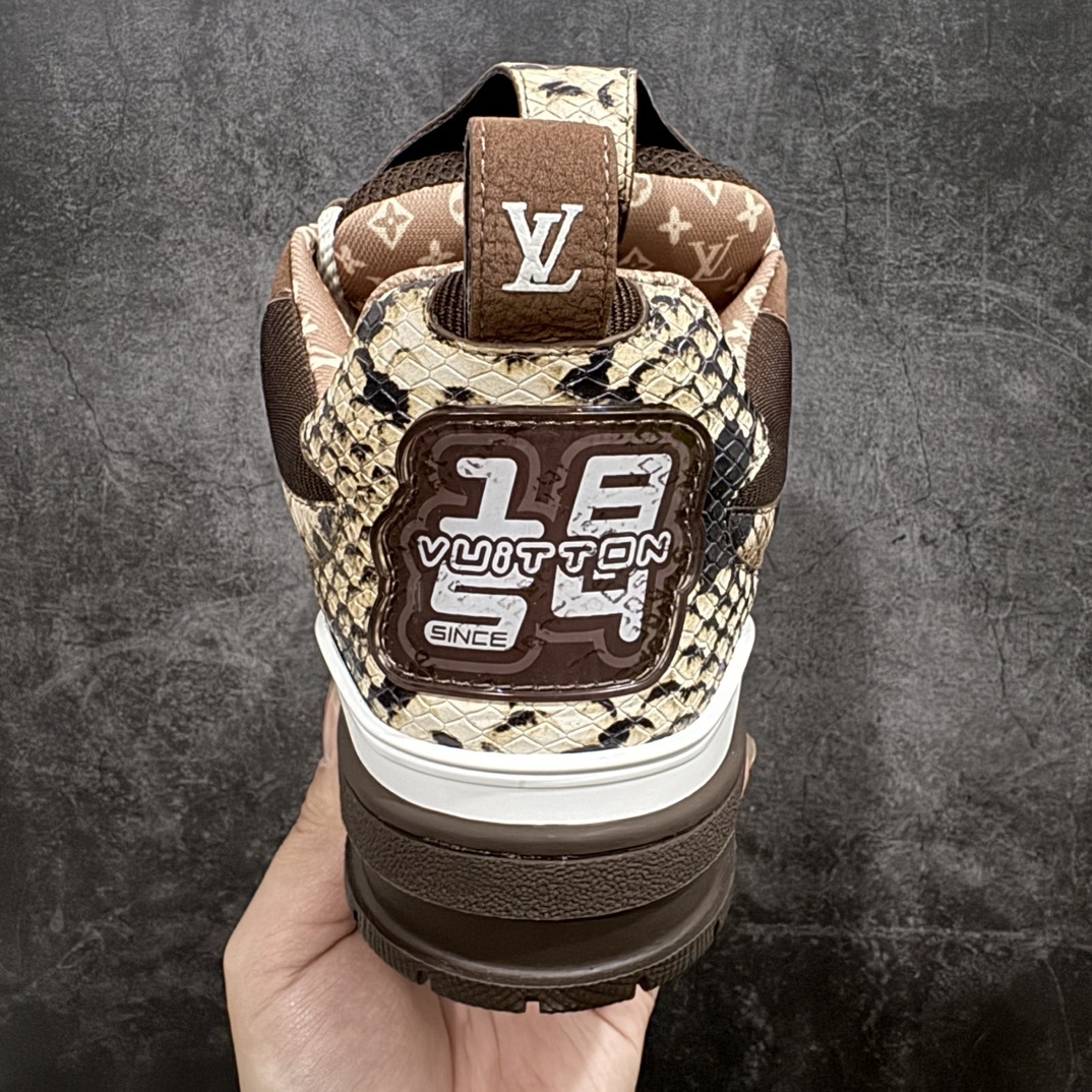 Louis Vuitton Sneakers SH528120
