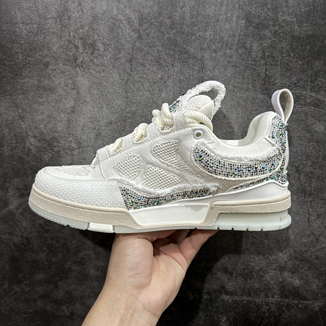 Louis Vuitton Sneakers SH528117