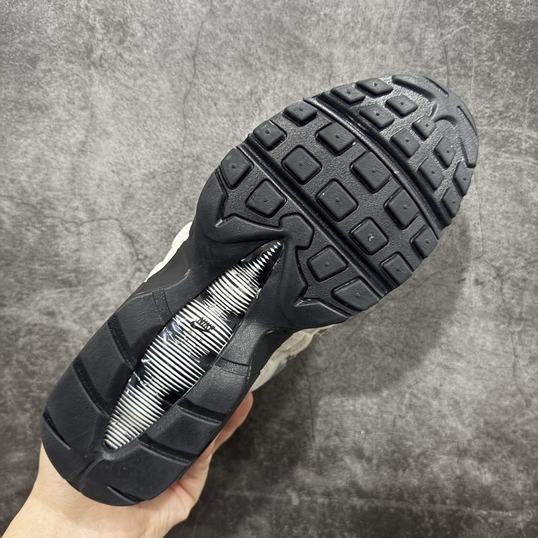 Nike Sneakers SH528019