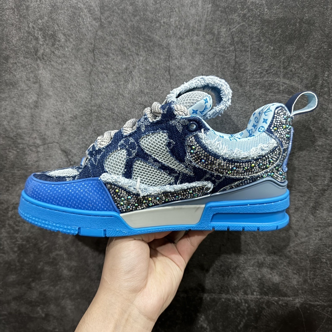 Louis Vuitton Sneakers SH528119