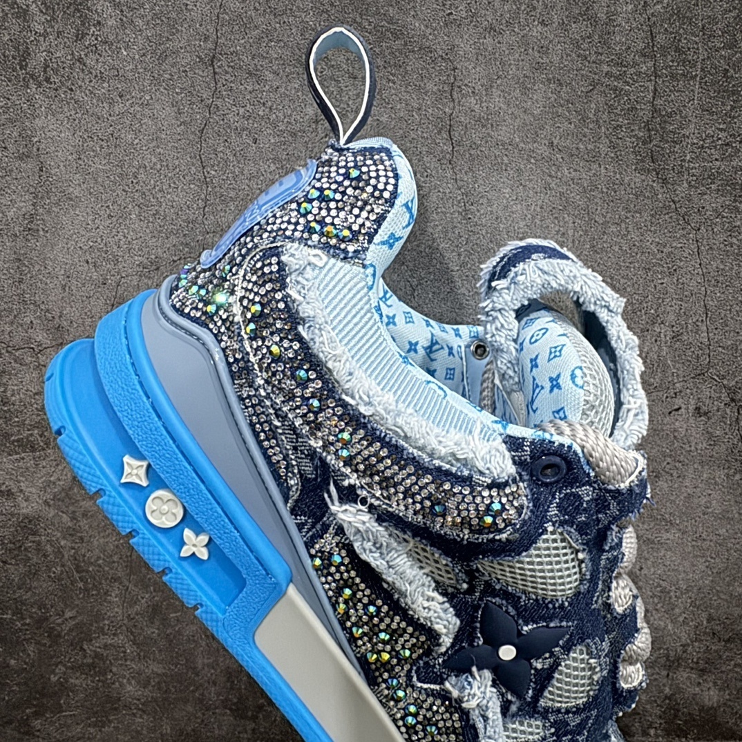 Louis Vuitton Sneakers SH528119