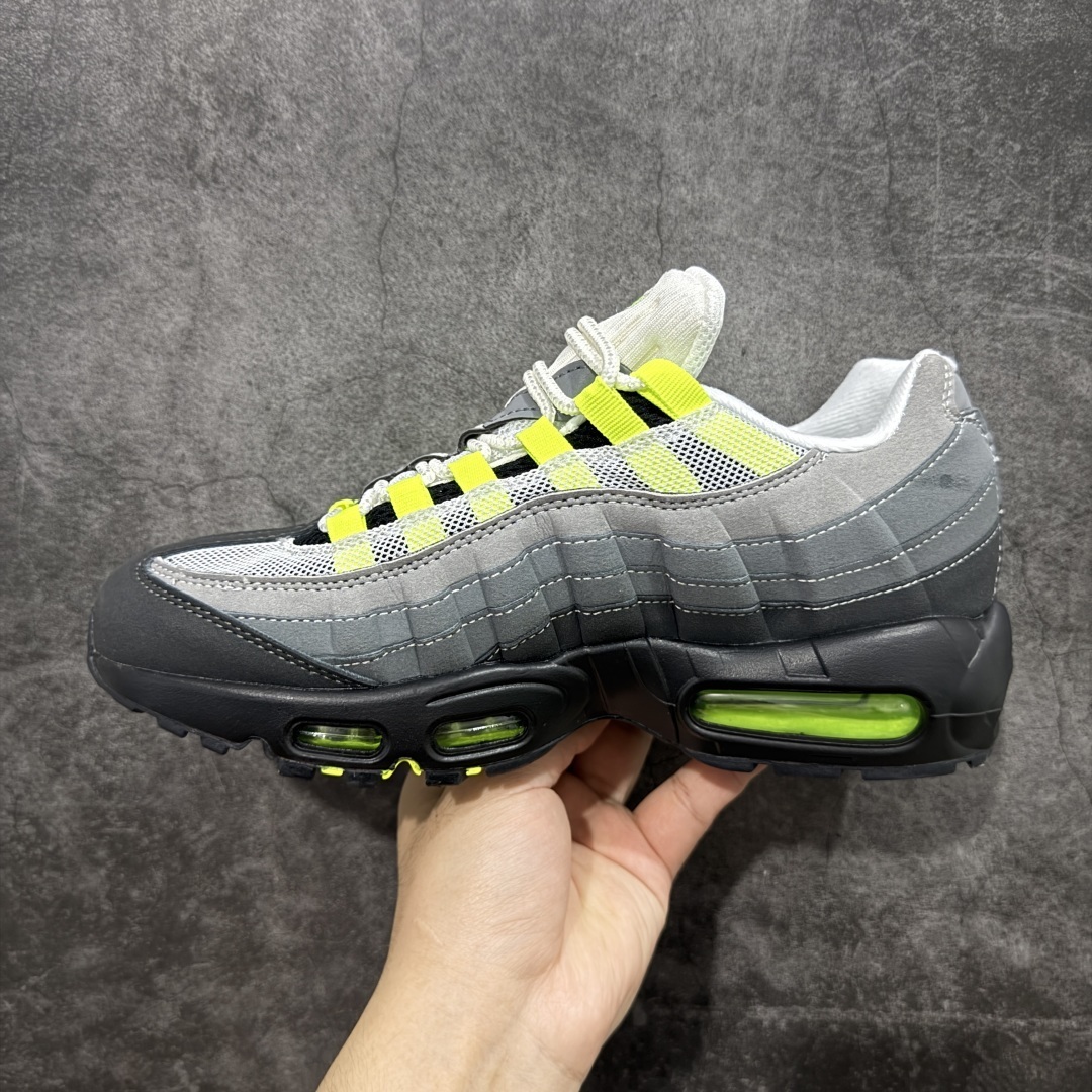 Nike Sneakers SH528012