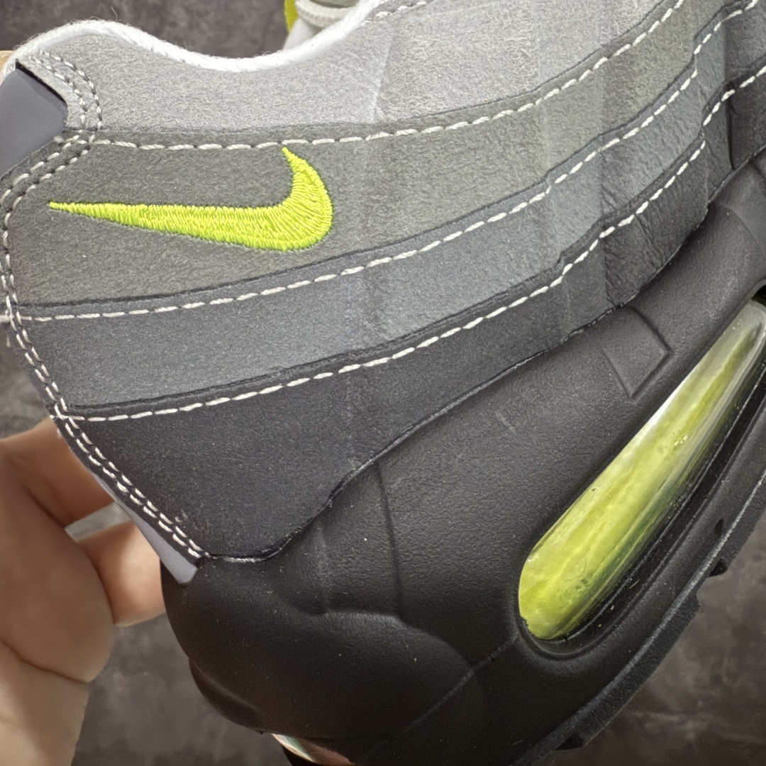 Nike Sneakers SH528012