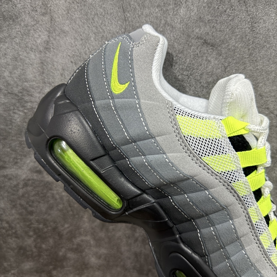 Nike Sneakers SH528012