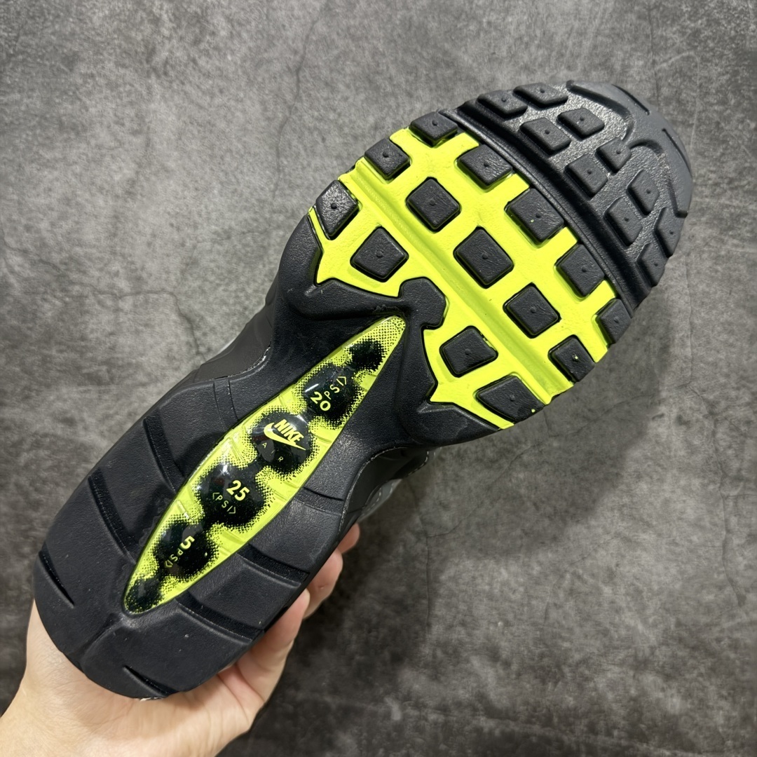 Nike Sneakers SH528012