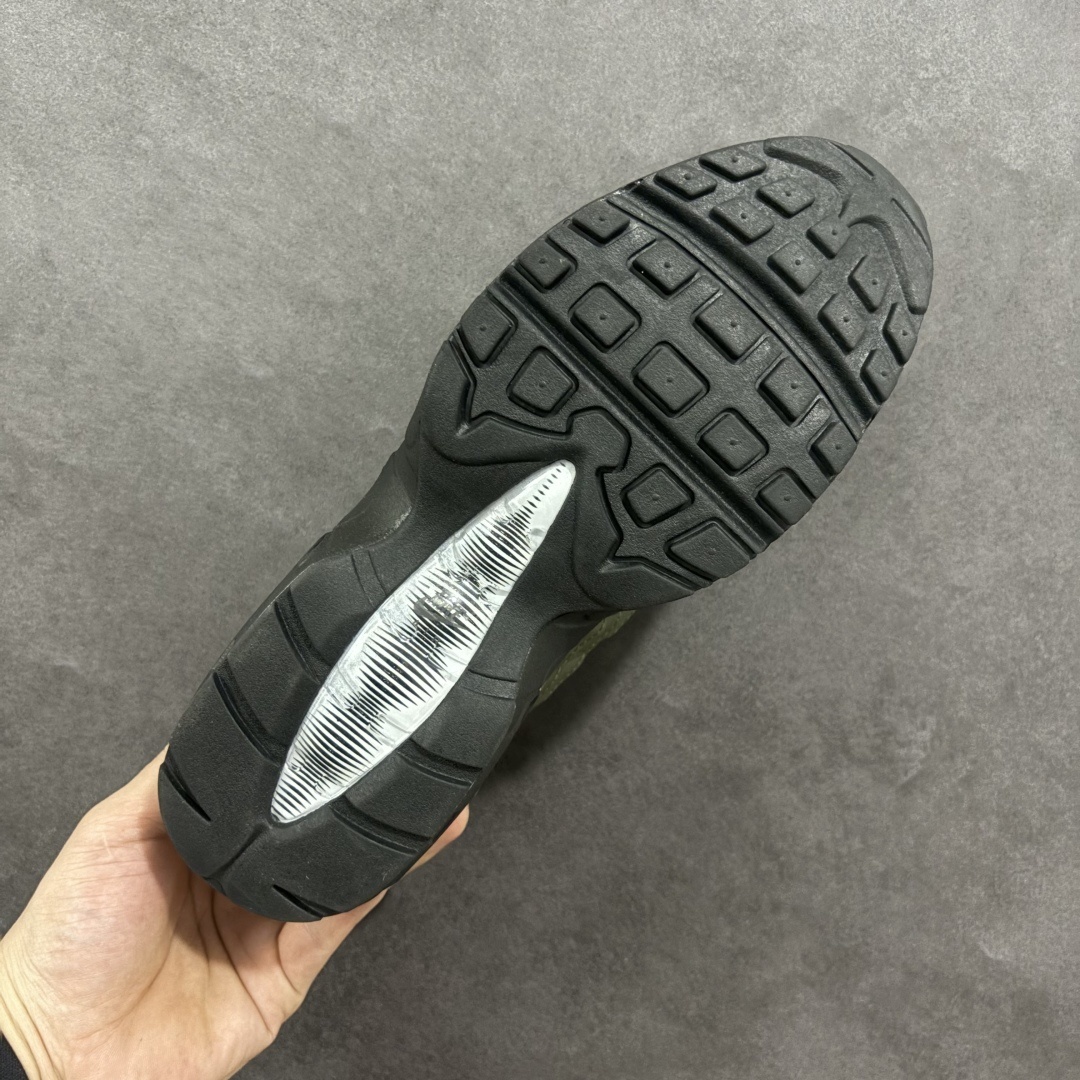 Nike Sneakers SH528026