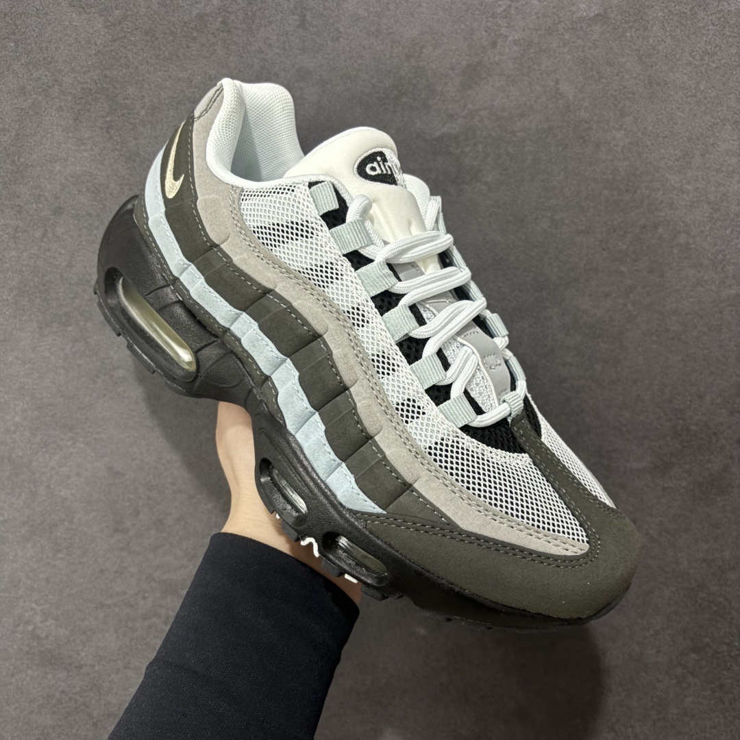 Nike Sneakers SH528022