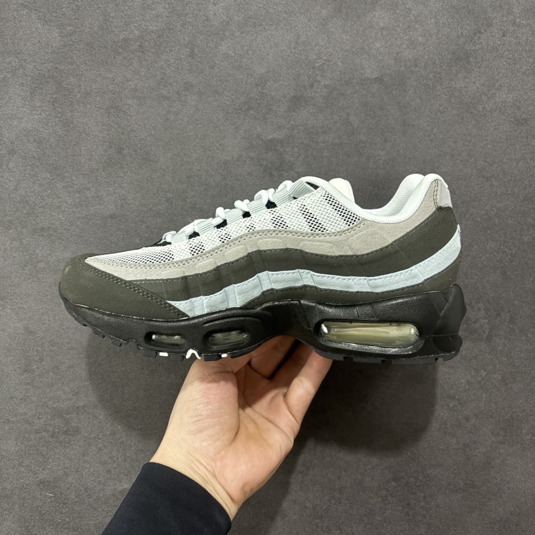 Nike Sneakers SH528022