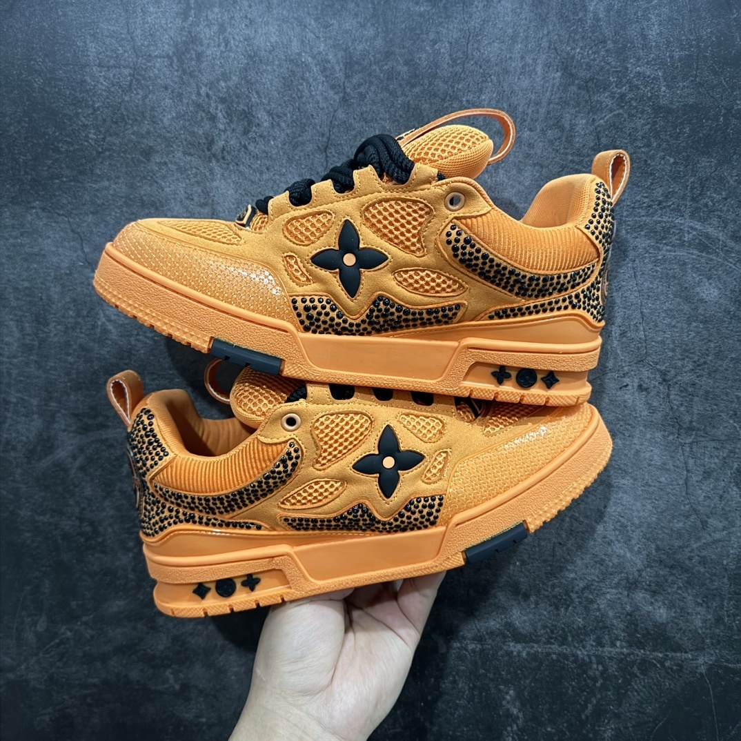 Louis Vuitton Sneakers SH528111
