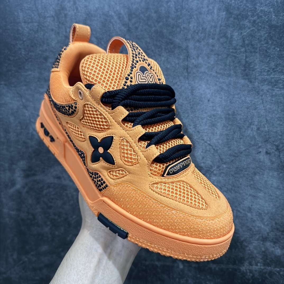 Louis Vuitton Sneakers SH528111