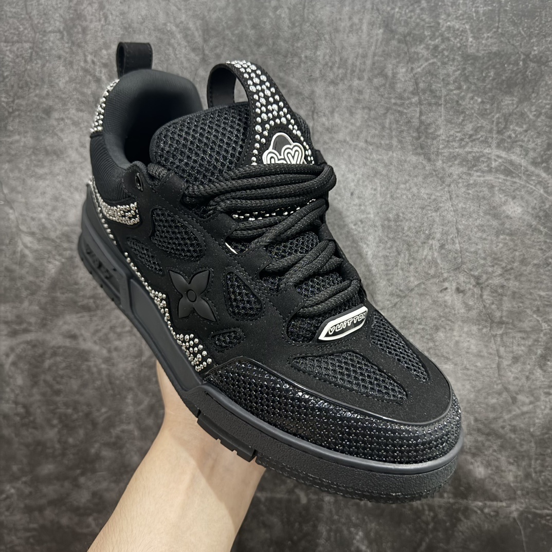 Louis Vuitton Sneakers SH528113