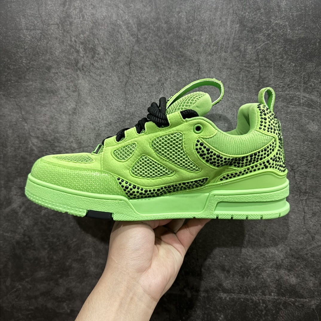 Louis Vuitton Sneakers SH528112