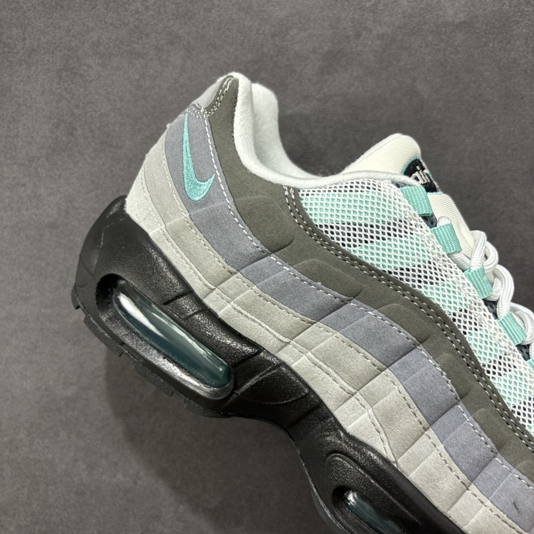 Nike Sneakers SH528028