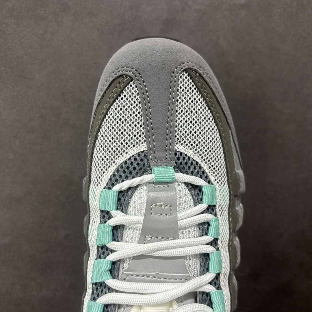 Nike Sneakers SH528028